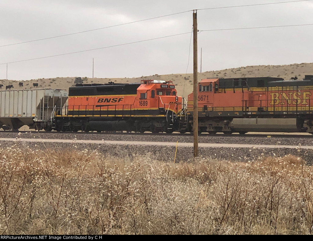 BNSF 5671/1689